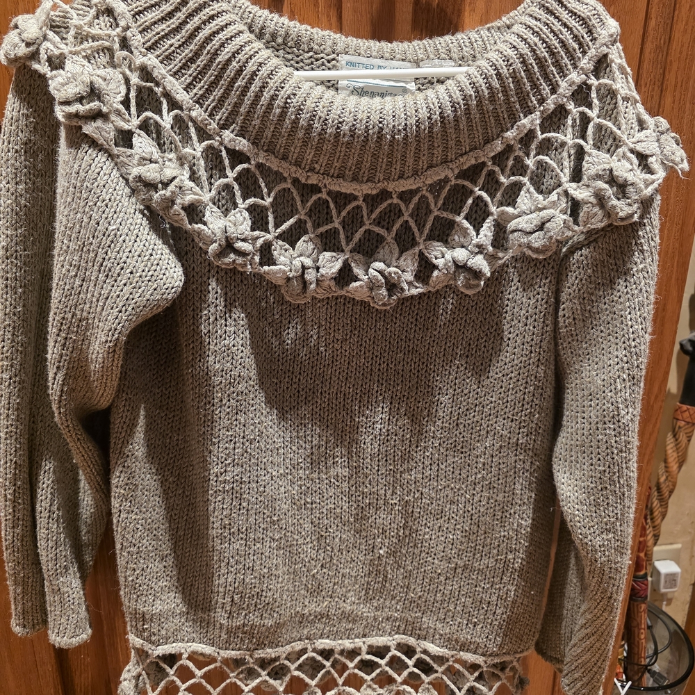 Gray Knit Sweater with Floral Detailing